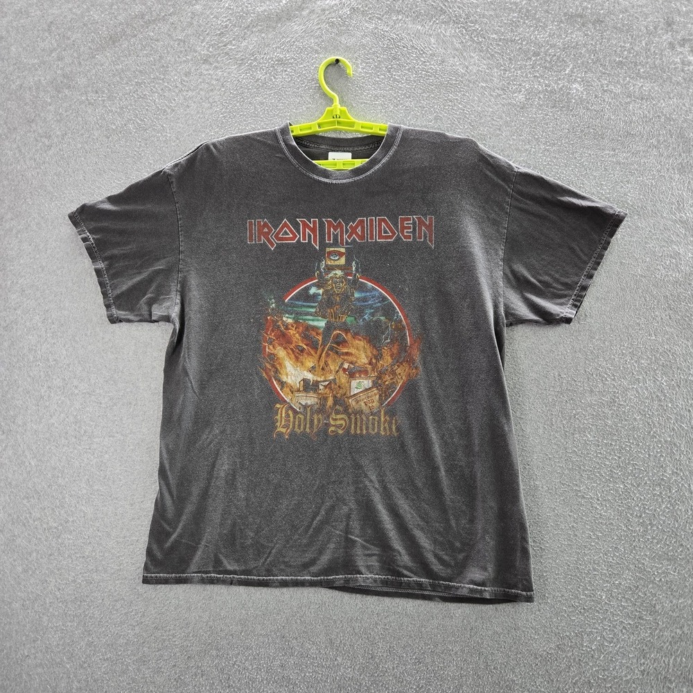 Iron‎ Maiden Men Shirt LARGE Gray Graphic Short Sleeve Logo Holy Smokes